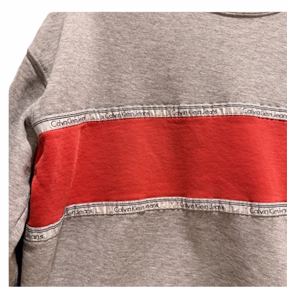 Calvin Klein Gray Sweatshirt - Picture 2 of 5